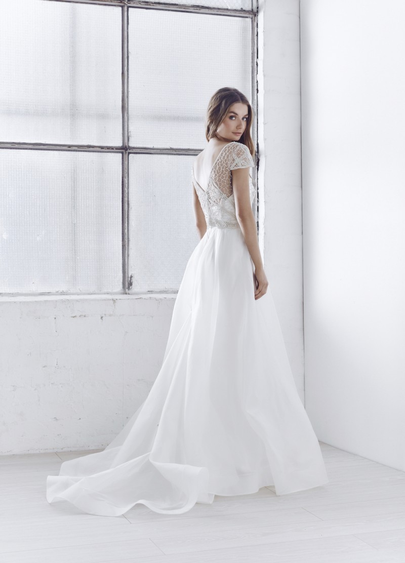Vienna Wedding Dress By Anna Campbell Paperswan Bride