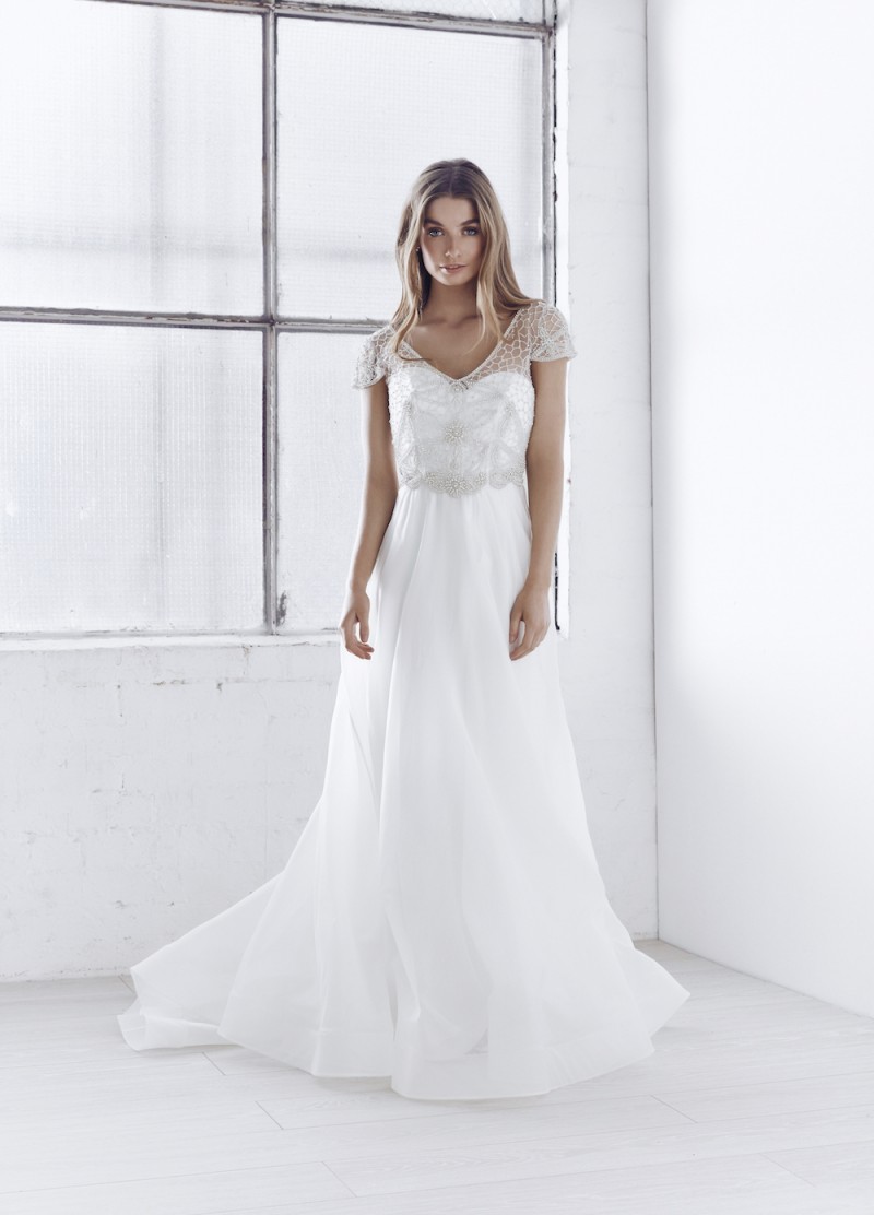Vienna Wedding Dress By Anna Campbell Paperswan Bride