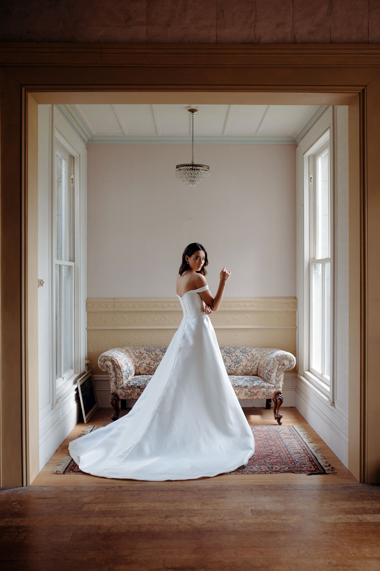 HeraVon MariaWedding DressManorPortraitA65A3339