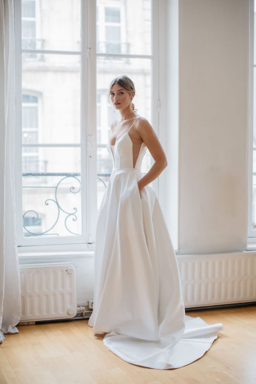 Daisy-Brides-Camellia-wedding-dress