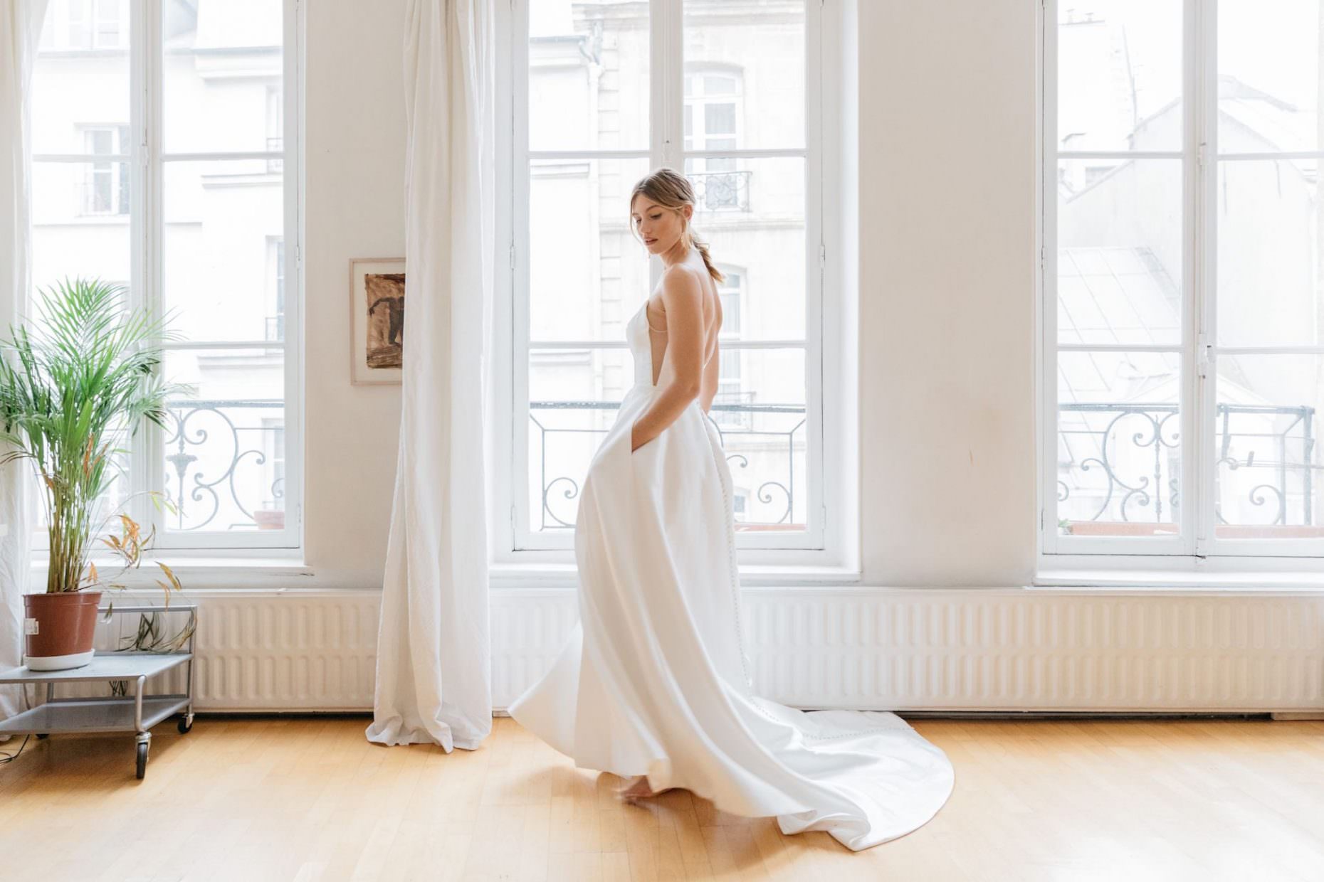 Daisy-Brides-Camellia-wedding-dress