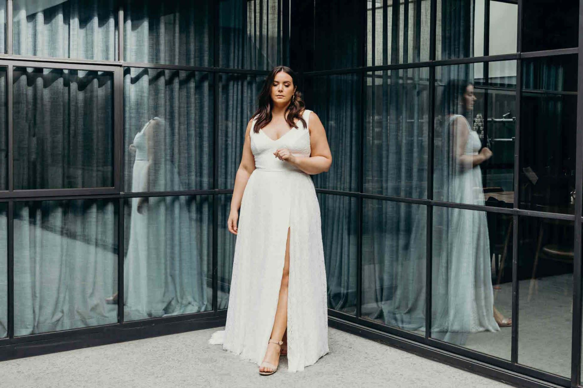 Karen Willis Holmes Nadia