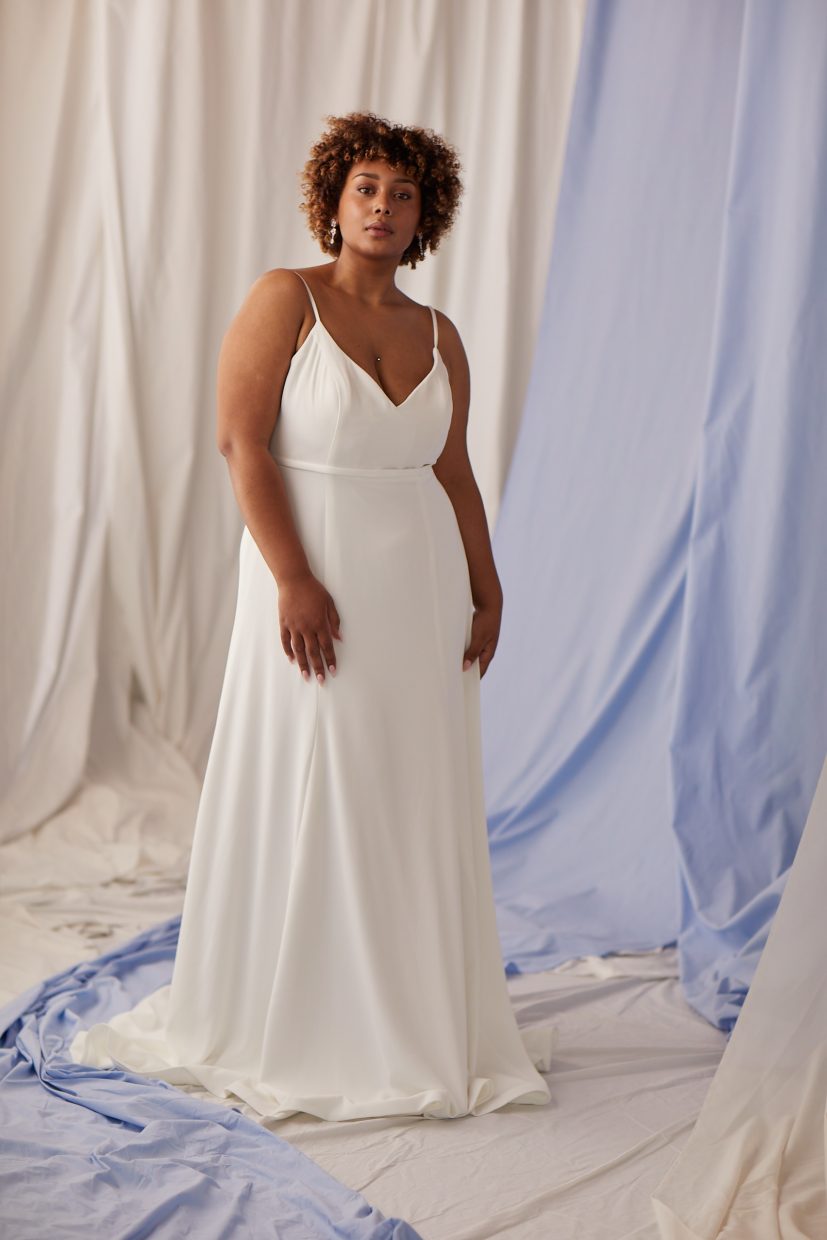 Hera Couture Taylor Minimalist Curve