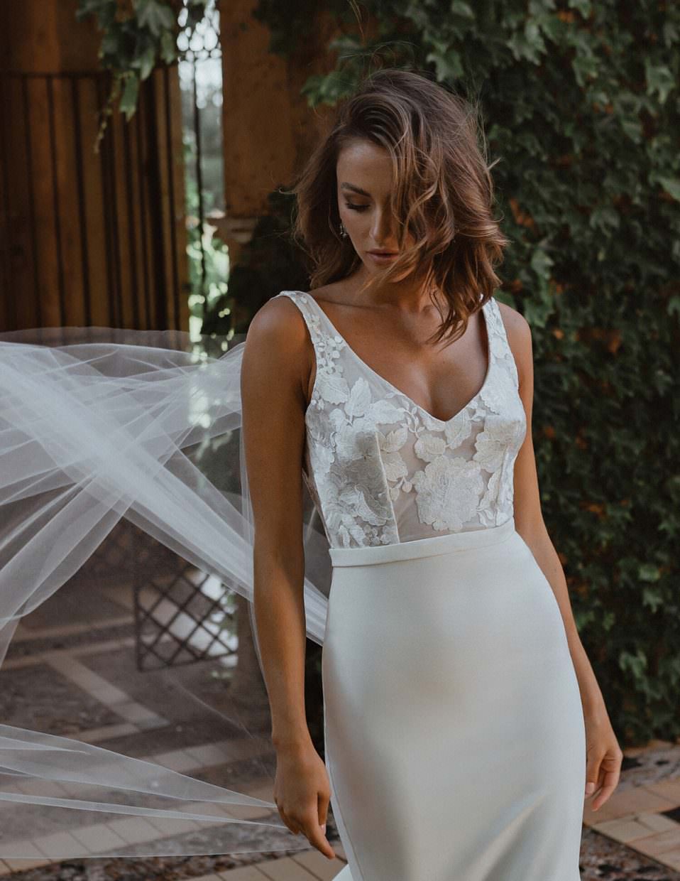 Anna Campbell - Hazel Crepe