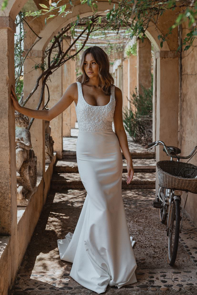 Anna Campbell Milano