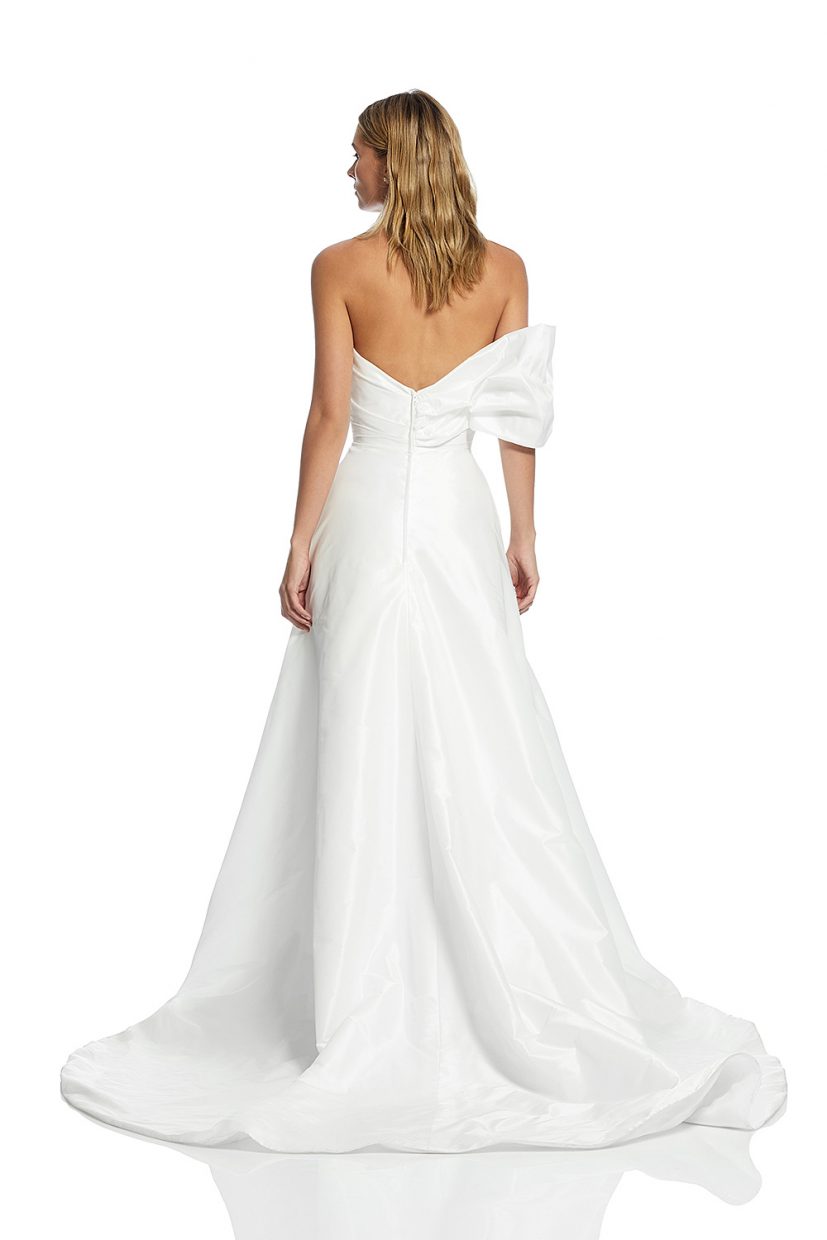 chosen-by-kyha-teddi-gown