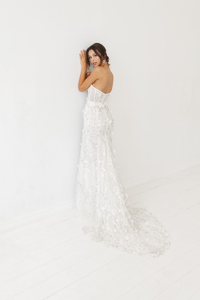 paperswan bride for sale