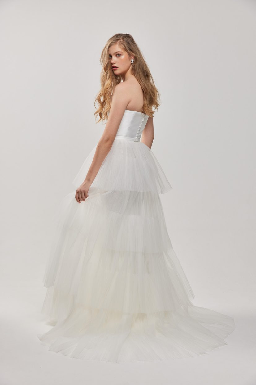 oui the label blanc