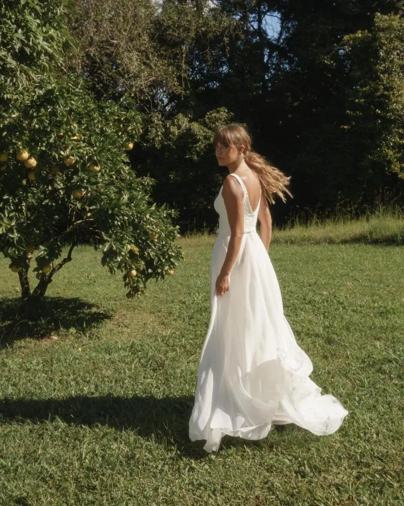 Karen Willis Holmes - Dixie