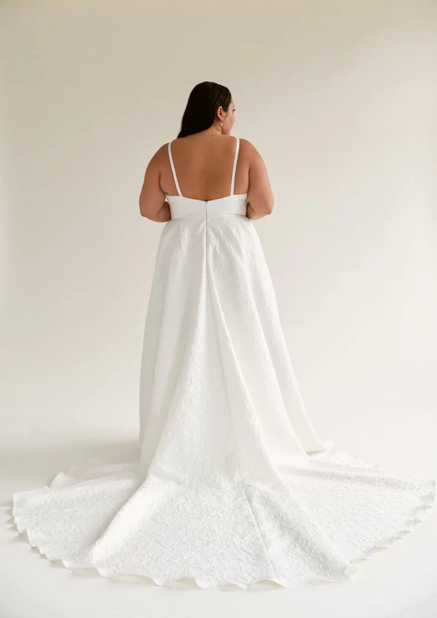 Truvelle Georgia Curve