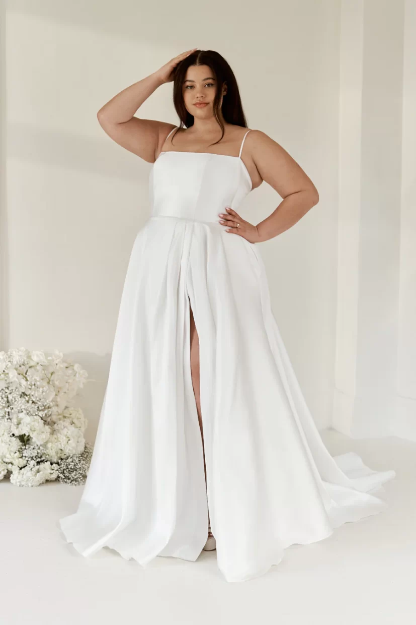 Truvelle Sylvia Curve