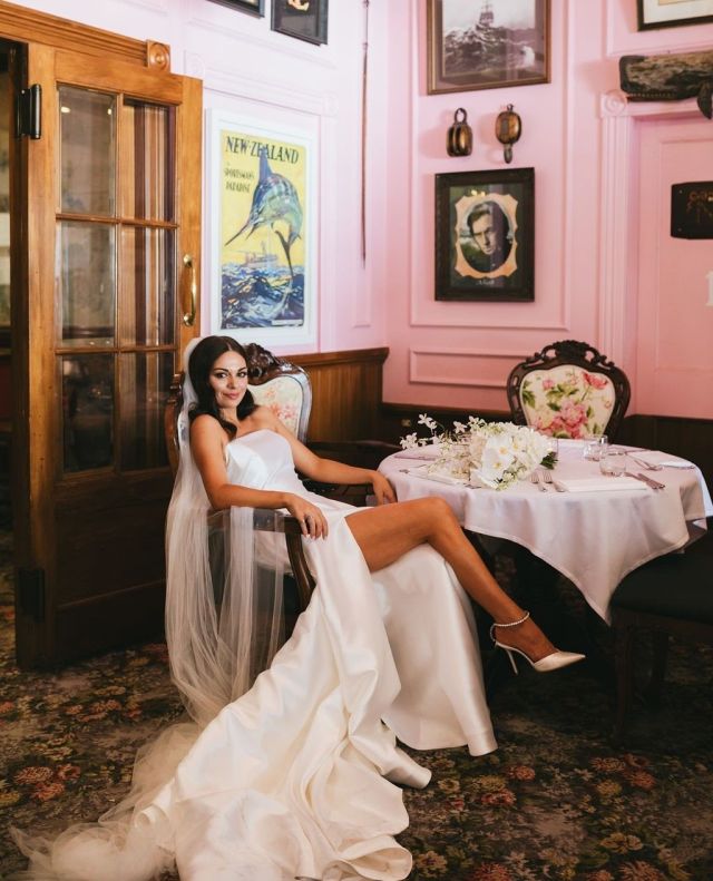 Real Bride // Lili 💕⁠
⁠
📷️: @_skyecarterphotographer
