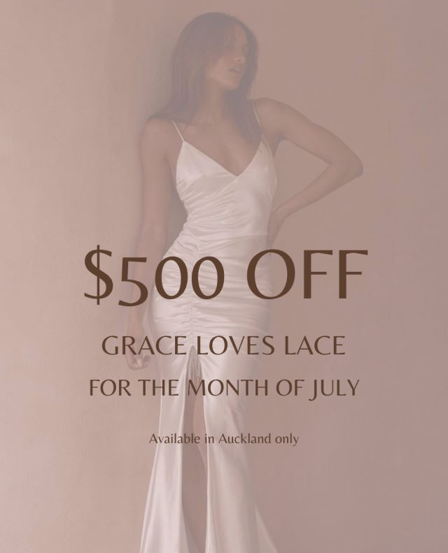This is your friendly reminder that there's only one week left to get $500 off @grace_loves_lace gowns in our Auckland boutique. 💕⁠
⁠
Book your appointment at www.paperswanbride.co.nz.