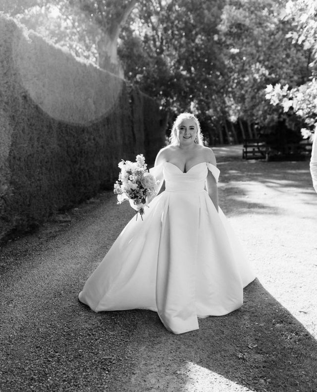 Real Bride // Hannah ❤️⁠
⁠
📷️: @sallyannephotography