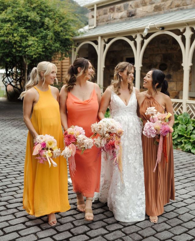 Real Bride // Jess ❤️🧡💛⁠
⁠
📷️: @scphotographynz