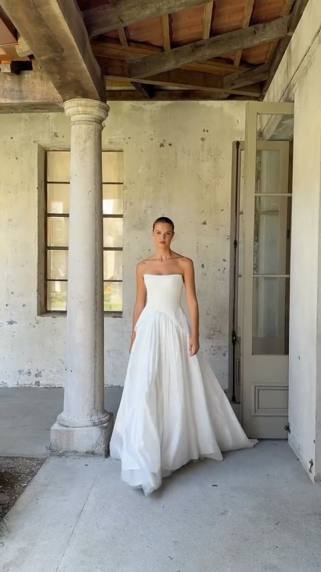 Introducing the Eve Corset with its tulip-inspired pleats and pearl button detailing pairs seamlessly with the ethereal Rouge Bloom Skirt, floating in layers of luxe satin.

For the bride seeking romance with a touch of whimsy — discover this enchanting duo at Paperswan Bride. 🤍 Book your appointment today.

——
#paperswanbride #heracouture #wellingtonweddings #nzweddings #christchurchweddings #nzbride #2025brides