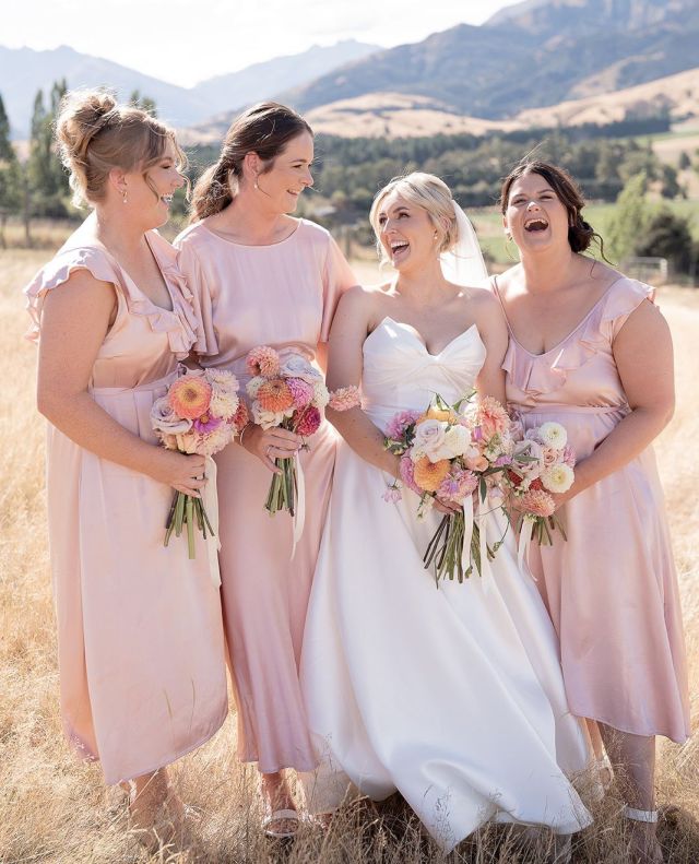 Real Bride // Casey 🤍⁠
⁠
📷️: @amour.weddings_