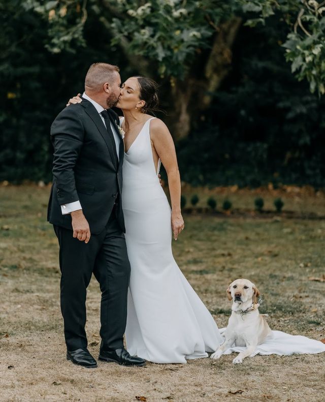 Real Bride // Sophie ❤️⁠
⁠
📷️: @ryanmccauleyphoto⁠
.⁠
.⁠
.⁠
.⁠
.⁠
#paperswanbride #realbride #tarurekaestate #wellingtonweddings #wairarapaweddings #bridalinspiration #weddinginspo #nzweddings #christchurchweddings #alyssakristin