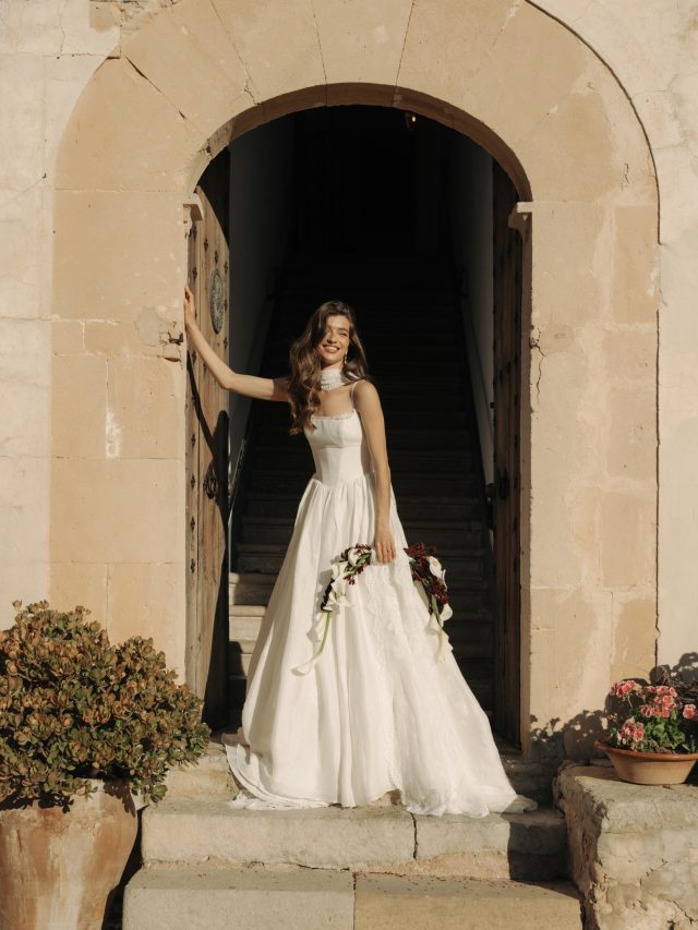 She’s here! Adeline has arrived in our Wellington boutique and she is an absolute standout! 
If you’re getting married next Summer, there might still be time to get her. x

MWL Bride Adeline | Modern Romantic Gown | Basque waist dress | New Zealand Bridal Boutique